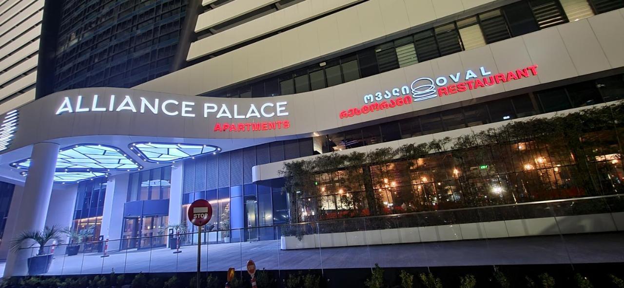 Black Sea Apartments Alliance Palace 巴统 外观 照片